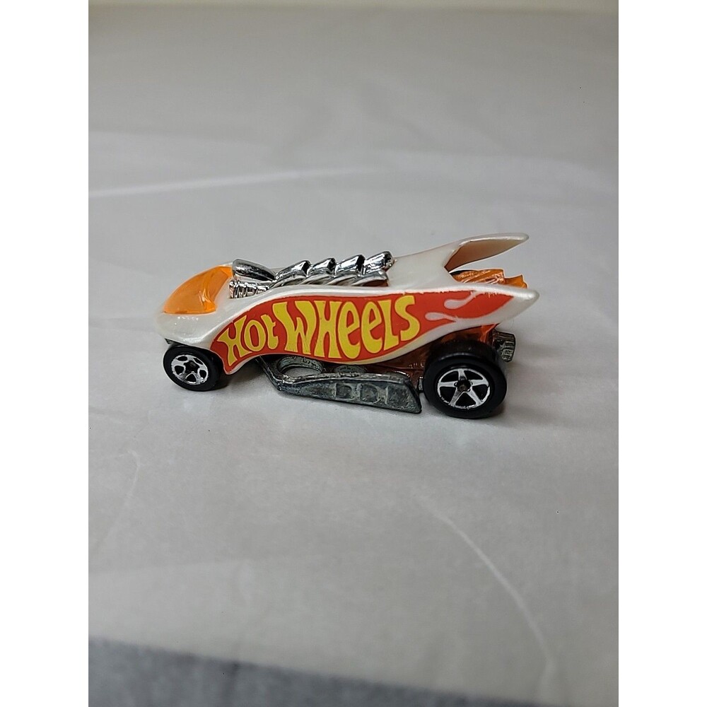 Turbo Flame 1995 Hot Wheels Mattel Diecast Car 1:64